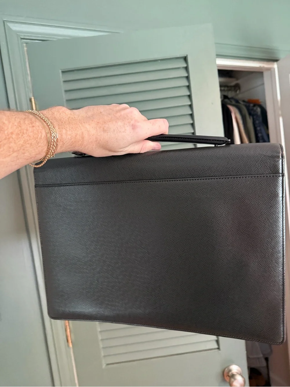 Louis Vuitton Taiga Leather Porte-Document Angara Briefcase
